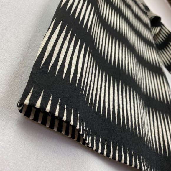 SMASHED LEMON Pattern Long Sleeve Dress - Picture 4 of 7